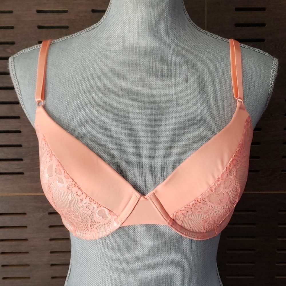 Maidenform Lightly Padded Lace Underwire Peach Demi Bra